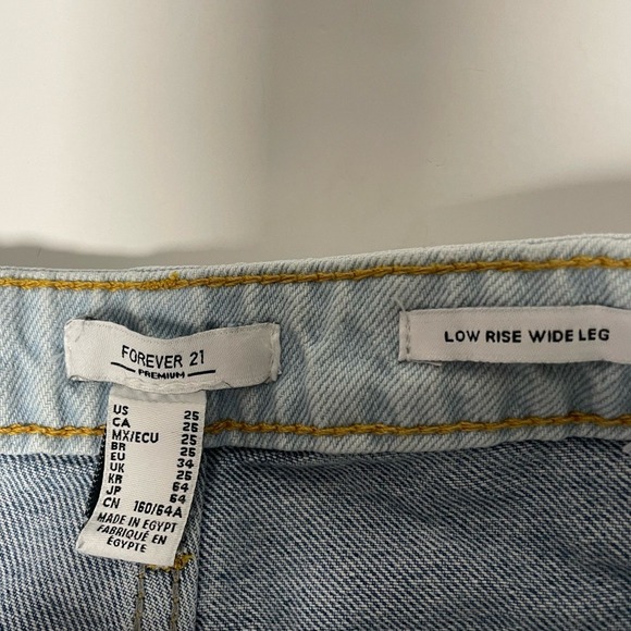 Forever 21 Low Rise Wide Leg Distressed Two Tone Denim Jeans Juniors 25 Waist - Picture 3 of 14